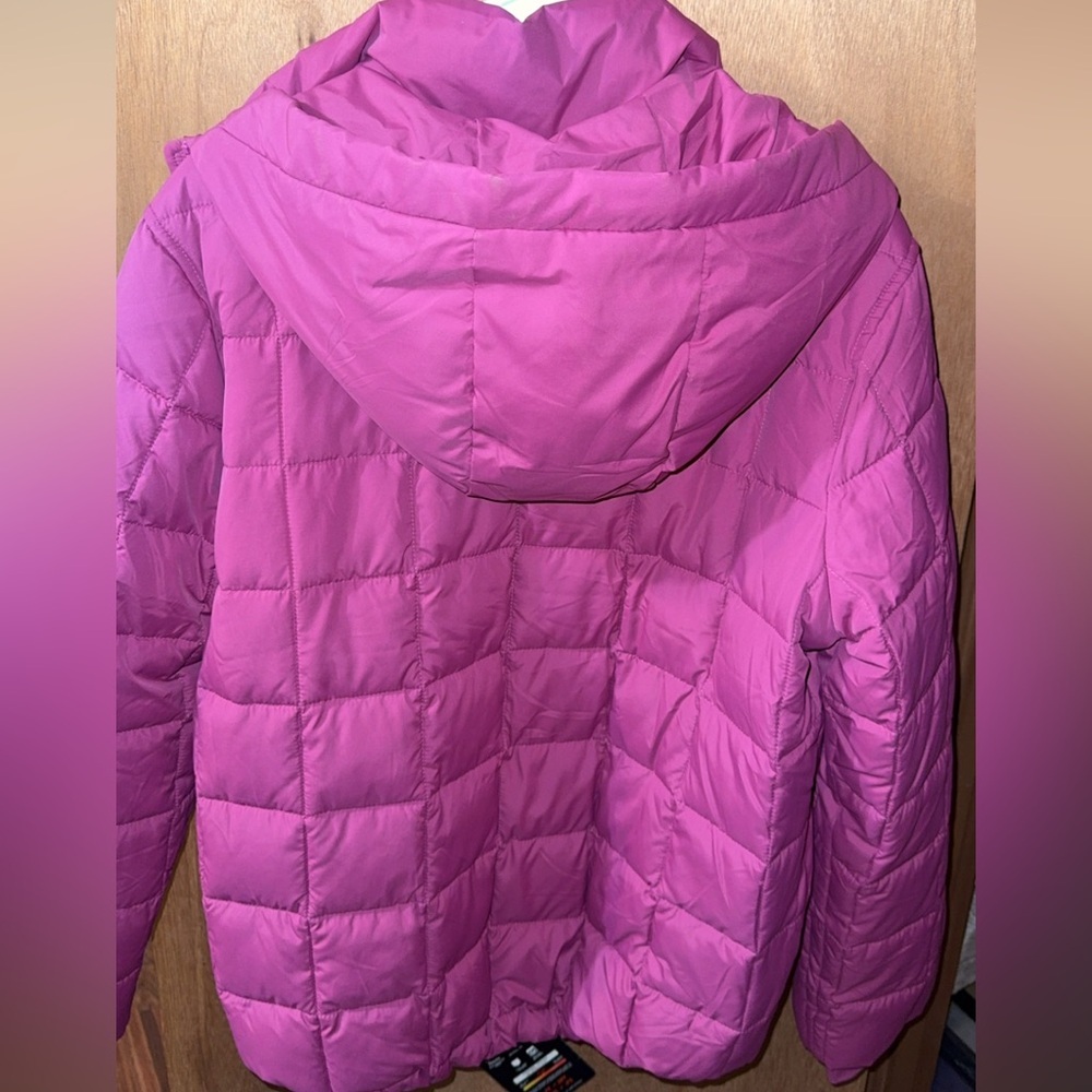 NWT $90 Abercrombie kids A&F pink kid girls performance puffer coat/jacket 17/18 - Picture 5 of 5